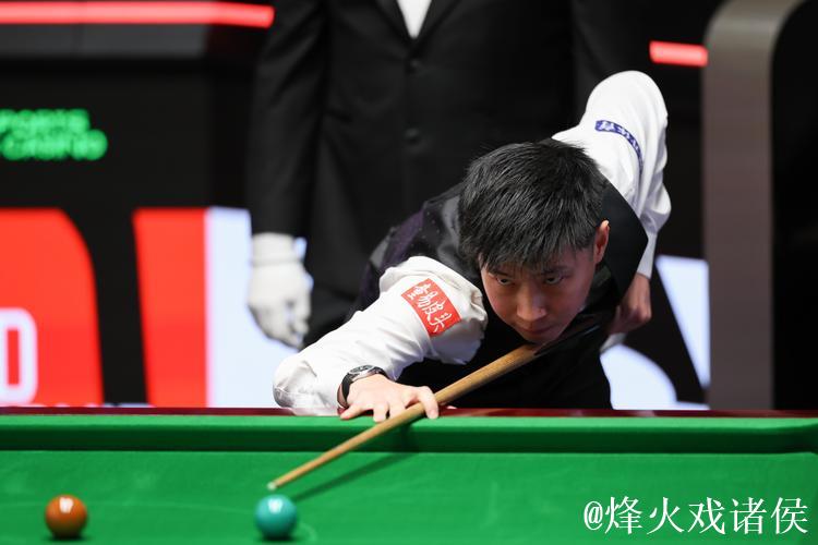 赵心童6-1轻取布朗 晋级斯诺克国际锦标赛第二轮 赵心童6-1轻取布朗 晋级斯诺克国际锦标赛第二轮